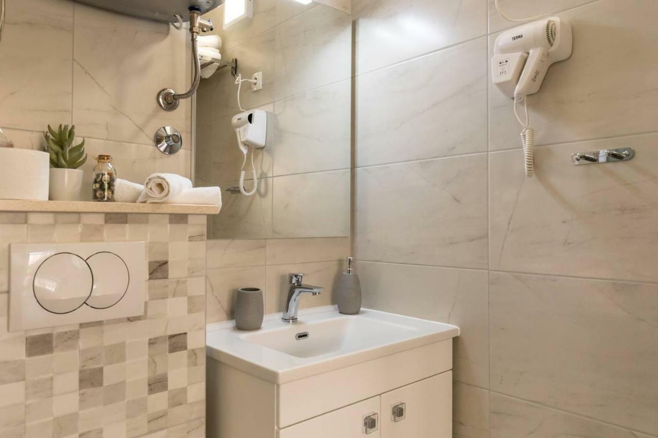 Apartments Cezar Split Kültér fotó